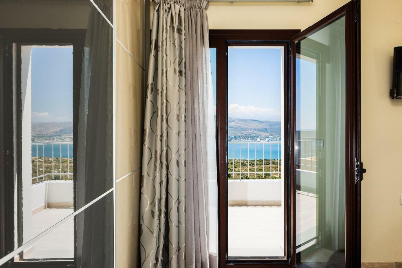 Istros Villas - With Pools, Bbq & Heated Spa Whirlpools, By Thinkvilla Korakiaí Exterior foto